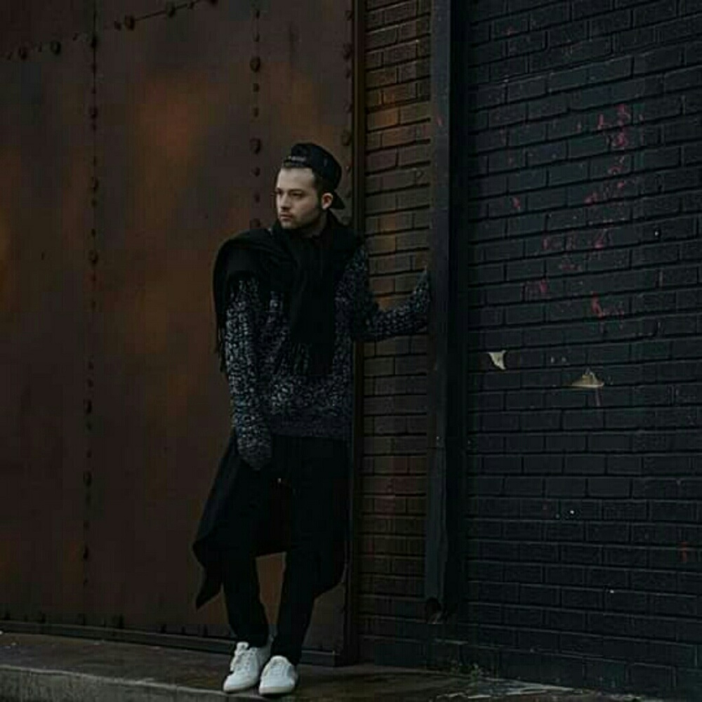 Meet your Posher, Erick